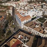 ホテル Palacio De Tavira, A Small Luxury Of The World タヴィラ