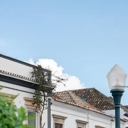 Palacio De Tavira, A Small Luxury Of The World 호텔 타비라