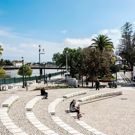 호텔 Palacio De Tavira, A Small Luxury Of The World 타비라