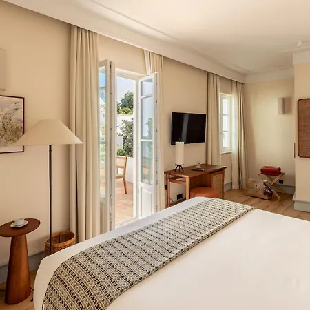 Palacio De Tavira, A Small Luxury Of The World