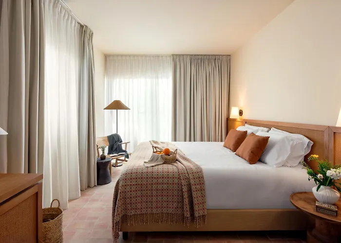 Palacio De Tavira, A Small Luxury Of The World Tavira