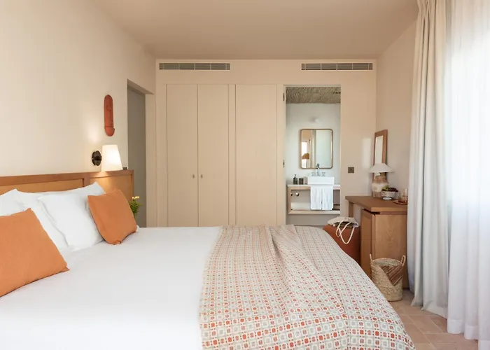 Hotel Palacio De Tavira, A Small Luxury Of The World Tavira