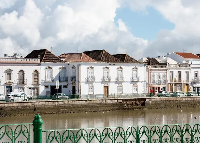 Hotel Palacio De Tavira, A Small Luxury Of The World Tavira