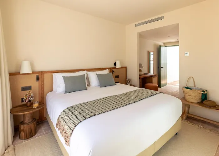 Hotel Palacio De Tavira, A Small Luxury Of The World Tavira