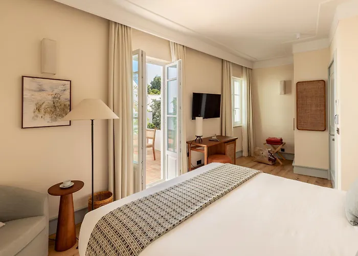 Palacio De Tavira, A Small Luxury Of The World